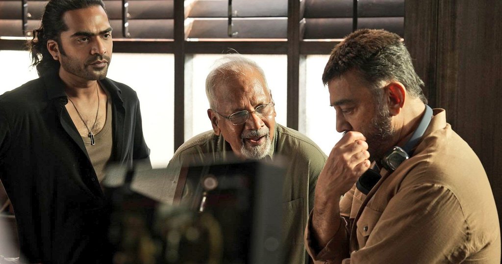 #ManiRatnam in recent articles about #ThugLife: 

"For those who were expecting another Nayakan from the two of us, all I can say is we are SORRY. It was never our intention to go back. We wanted to do something completely different. I think more than over-expectation, it was