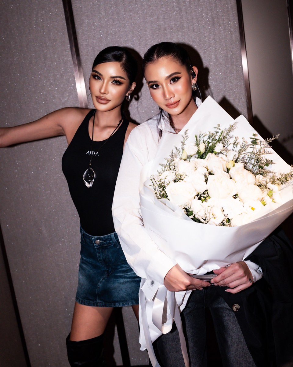 อุ้ม ทวีพร เสิร์ฟลุคนางแบบ! สะกดทุกสายตาบน Runway ในโชว์สุดเอ็กซ์คลูซีฟ ATIPA x TikTok Shop

#ATIPAxMGT2025
#TiktokShopRunway2025 #TiktokShopTH
#อุ้มทวีพร #Aoomtwp
#MGIBeyond