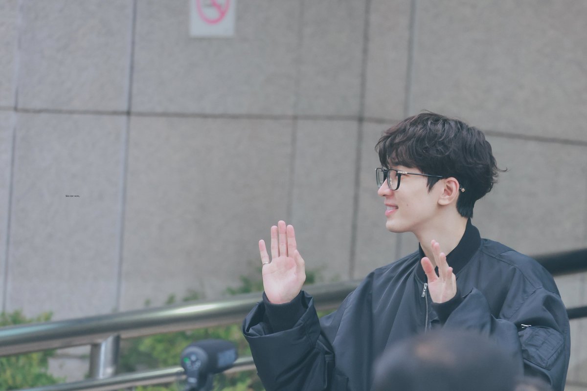 전원우 강아지 모에화 붐은 온다
왜냐면내가올때까지원뭉이얘기할거임