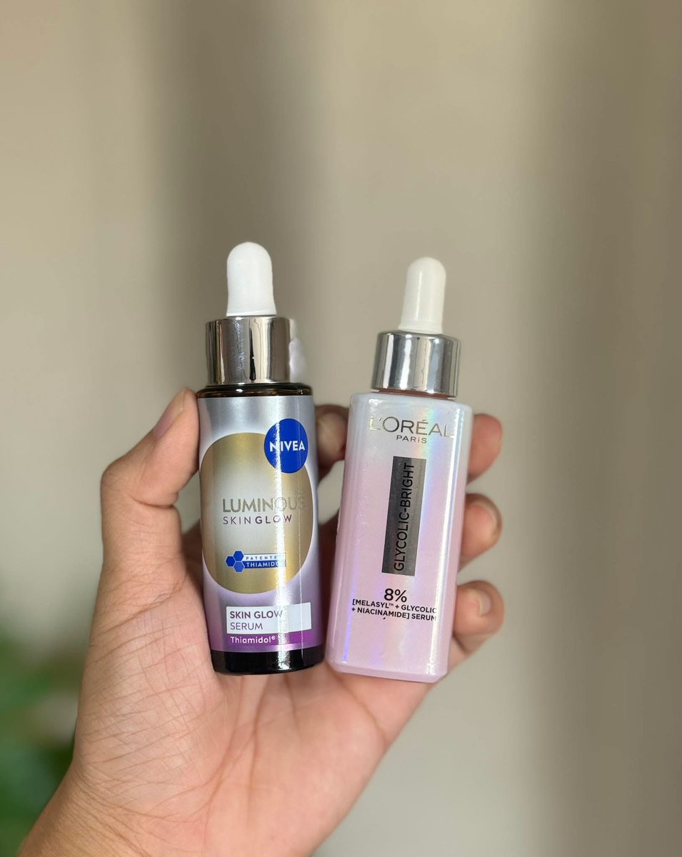 ไม่ต้องเลือก !! แต่ใช้คู่ไปเลย สาร Brightening สิทธิบัตรของแต่ละบ้านที่ใช้เวลาทดสอบ - วิจัยมาอย่างยาวนานว่าสามารถลดเม็ดสีได้ตั้งแต่ต้นตอ ทั้งคู่มีสารซ้ำกันคือแค่ Niacinamide นอกนั้นกลไกเสริมกันอย่างมาก เป็นผลดีต่อผู้บริโภคอย่างเรา ๆ 

#อามแนะนำ
 
ใช้ Nivea Luminous Skin Glow