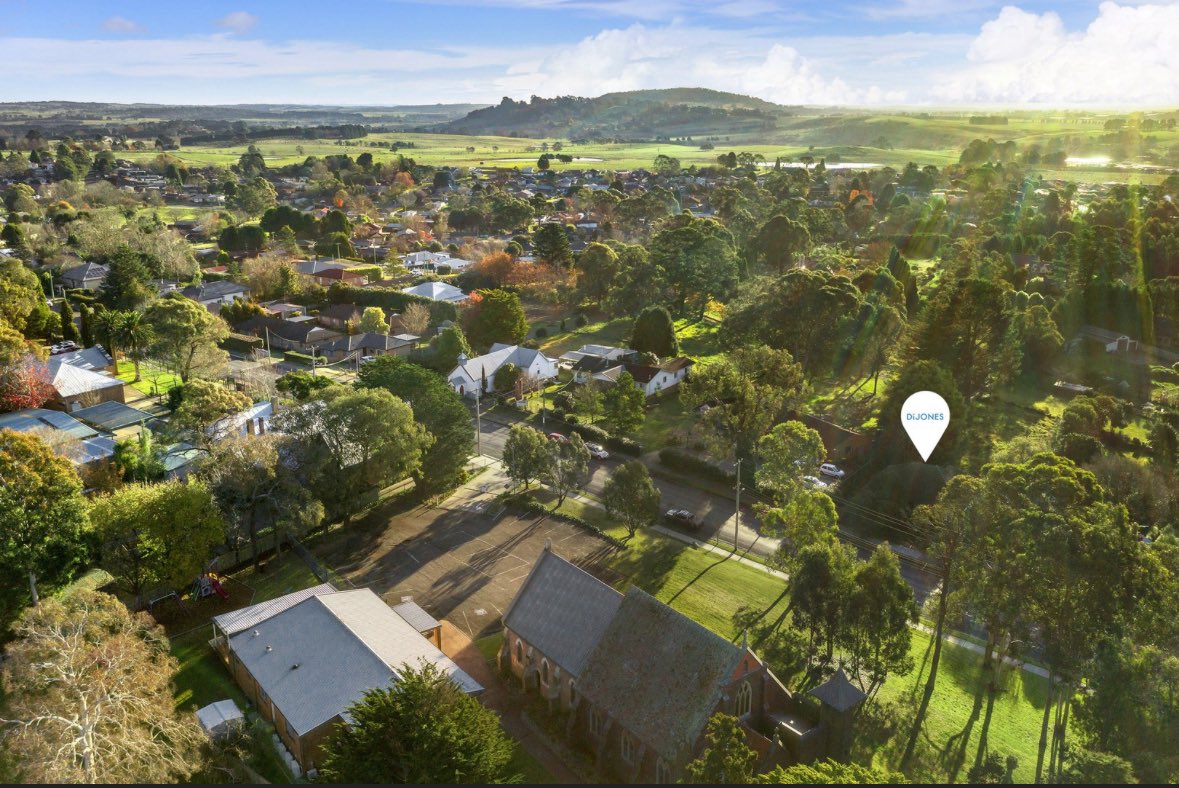 Stephen Chavura tweet media