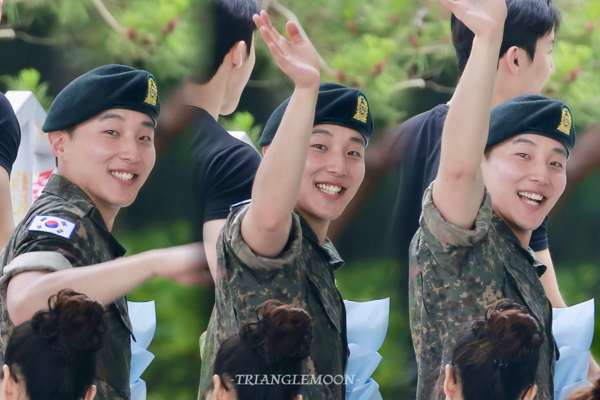 250624⏳

빠이뿌~~👋🏻👋🏻👋🏻

#문종업 #MoonJongUp
#文鐘業 #ムン·ジョンオプ 
#BAP #비에이피 <a href="/jongup_official/">Jongup_Official</a>