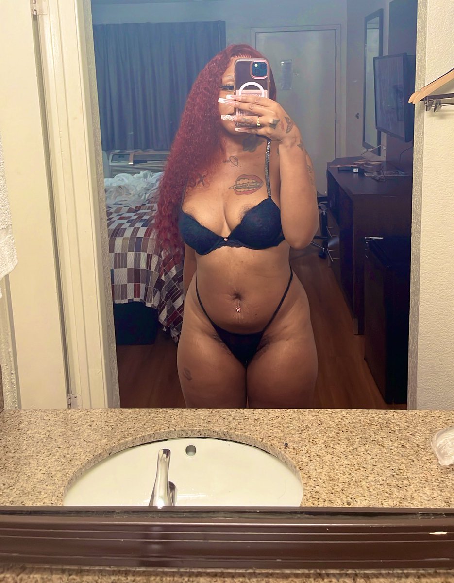 FettyGeez's tweet photo. Ask for my menu 📲 https://t.co/FZ7nMppwpz