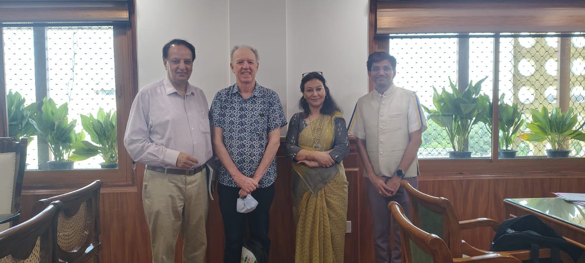 On 19th June 2025, Dr. Rajesh Kumar &amp; Mr. Gary Reid met officials at <a href="/MSJEGOI/">Ministry of Social Justice & Empowerment, GOI</a> including Secretary Amit Yadav, JS Latha Ganapathy, Addl. Secy. Anil Kumar &amp; Director Vinayak Patil to discuss challenges in implementing #NAVCHETNA nationwide. #YouthEmpowerment #DrugFreeIndia