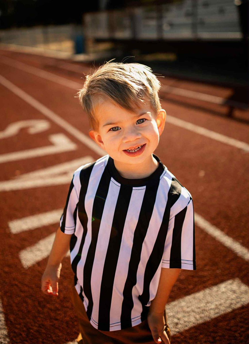 goody_scott's tweet image. Come to a @KSHSAA Officials Camp in a uniform and get hooked up with a @fox40whistle! Mom said he is too young to play so he gets to be the ref…well now he’s “official”
📸: Naomi Wyatt - Plainville, KS