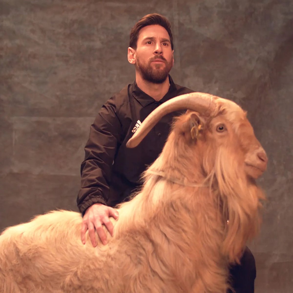 Happy 38th birthday to the iconic Lionel Messi.

He is an 8-time Ballon d’Or winner and World Cup champion.