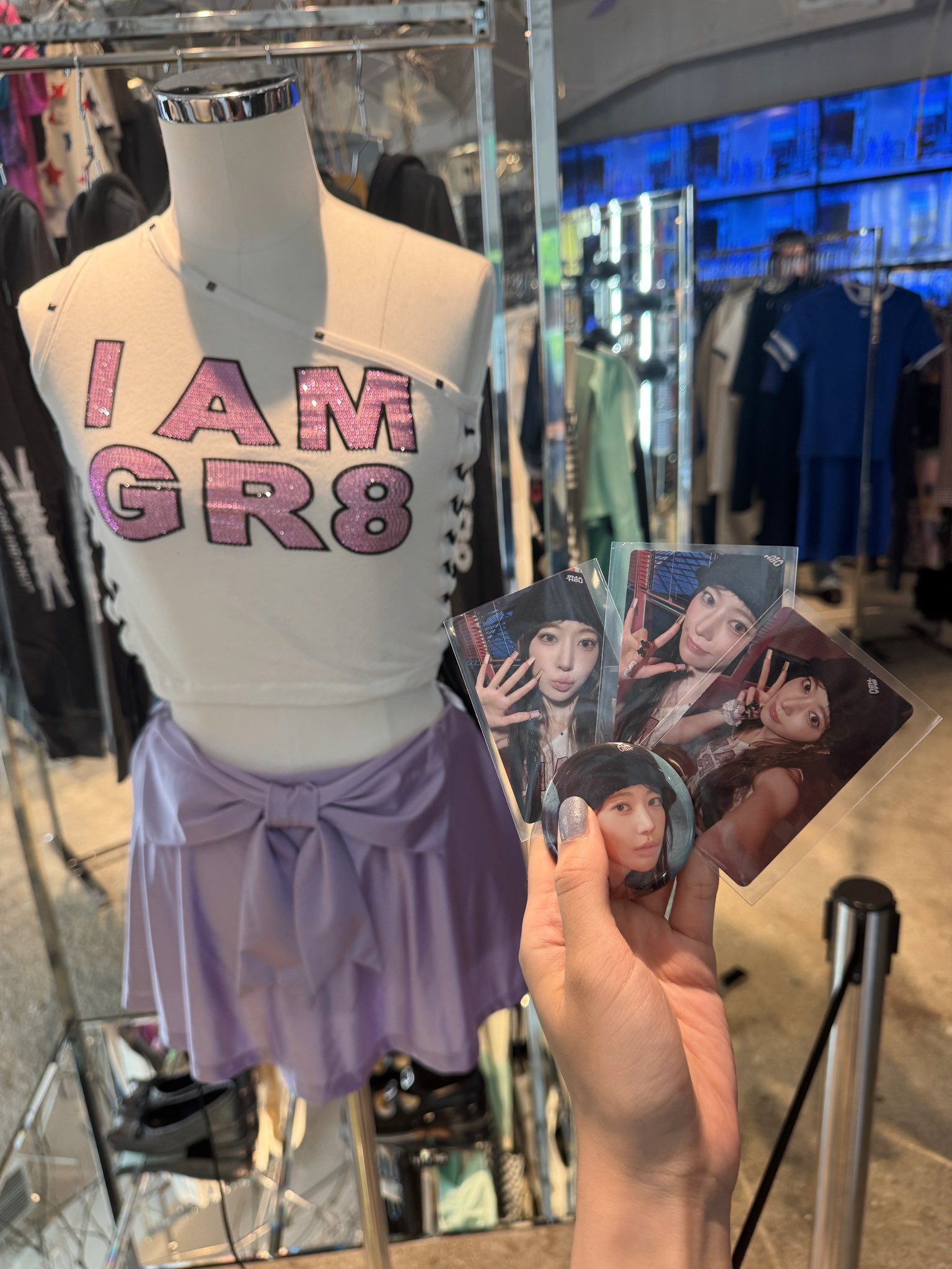 【新品未使用】LESSERAFIM GR8 コラボ　Tシャツ LE SSERAFIM GR8 コラボレーション Tシャツ ブラック XL LE