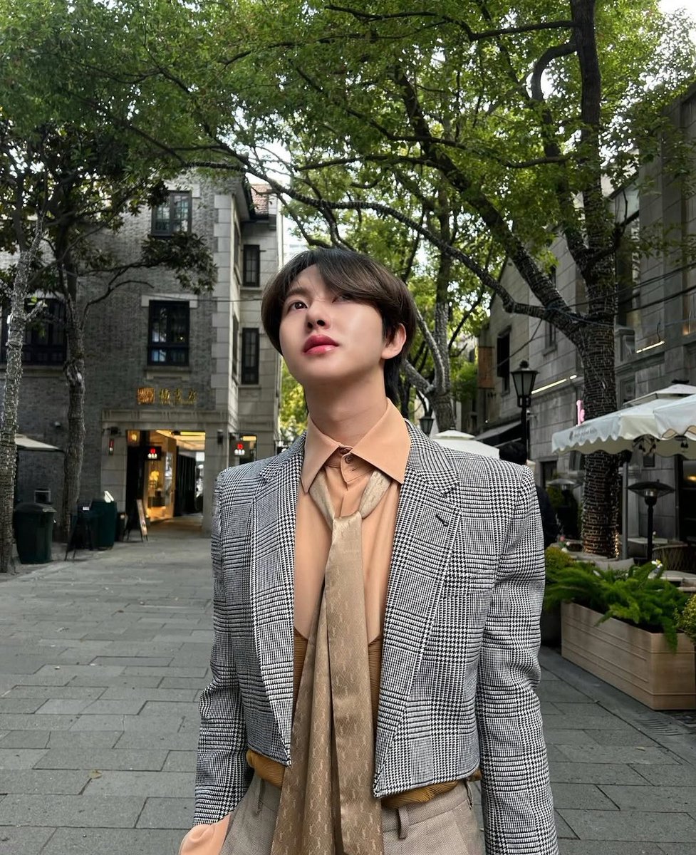 ଳ 婷 🦊ྀི tweet media