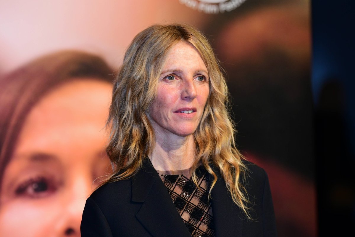 ow.ly/pACb50Wc7gZ

Ce soir sur Canal+ : "Sarah Bernhardt, la Divine" 📽️

Le film dresse le portrait captivant de Sarah Bernhardt, artiste française qui a su dépasser son statut de tragédienne pour devenir une icône internationale !

 #SandrineKiberlain