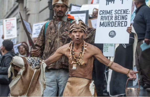 [REPORTER CROSSINGS]

<a href="/UlrichHendriks/">Ulrich Hendriks</a> is in the Northern Cape where Khoi and San activists from South Africa, Namibia and Botswana have established a SADC organisation aimed at fighting for the rights of the various indigenous communities and their development.

#SABCNews