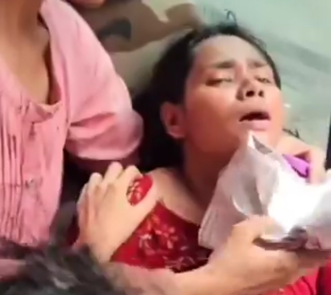 Overacting ka 50 katnaa to bantaa hai...