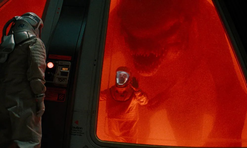 #JurassicWorldRebirth is an adventure with genuinely scary moments that had me holding my breath, anxiously waiting to see how it was all going to play out. genuinely wasn’t sure who was going to survive at any given moment &amp; that was both incredibly stressful and exciting!!