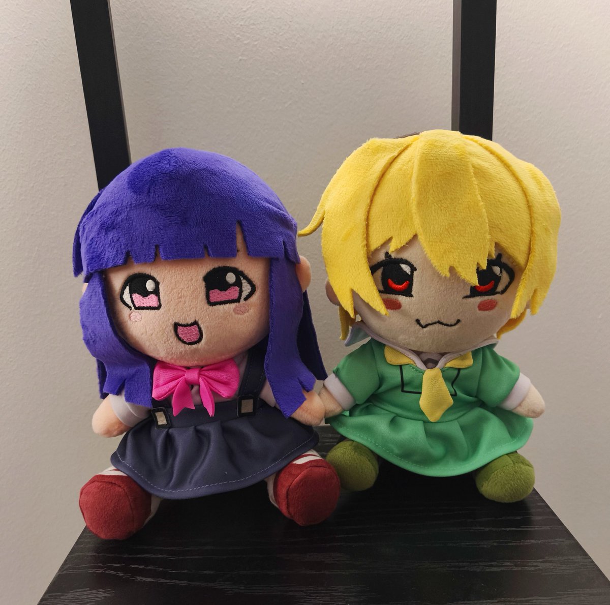 Cherr(ies) (Check my Ko-fi) (@iescherries) on Twitter photo 