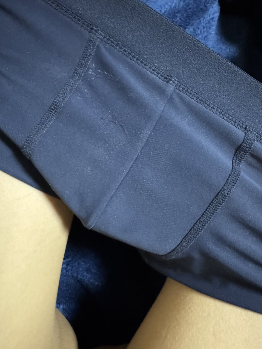 Taaaaa0404's tweet photo. 連履きむれむれパンツ買ってくれる人おらん？
シミやばい、🫣 https://t.co/KhkeaurVFR