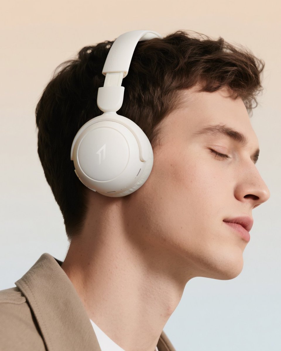 1MoreGlobal's tweet image. The pillow-soft earcups are so comfy, you’ll lose track of time and reality. 🎧💤
Learn more about 1MORE SonoFlow Mini🛒
AMZ US: amzn.to/4hbcq36
1MORE USA: bit.ly/3PvoBMv
#1MORE #sonoflow #headphones #earphones #Bluetooth #music #hearingprotection #productivity