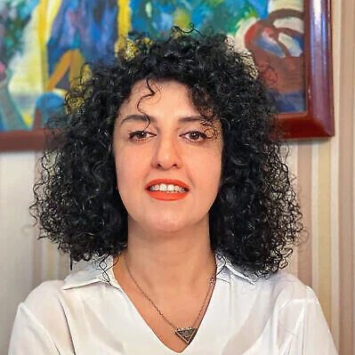 sina_jahaani's tweet photo. وقتی غبار فتنه نِشَست
رحمی مباد بر ستمِ #مزدورِ_جیره‌خوار کنید! https://t.co/Q4ayrvdsNK