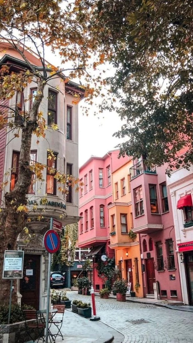 Üsküdar Kuzguncuk 💫 atmosferi bambaşka bir yer mutlaka görün ‼️💖