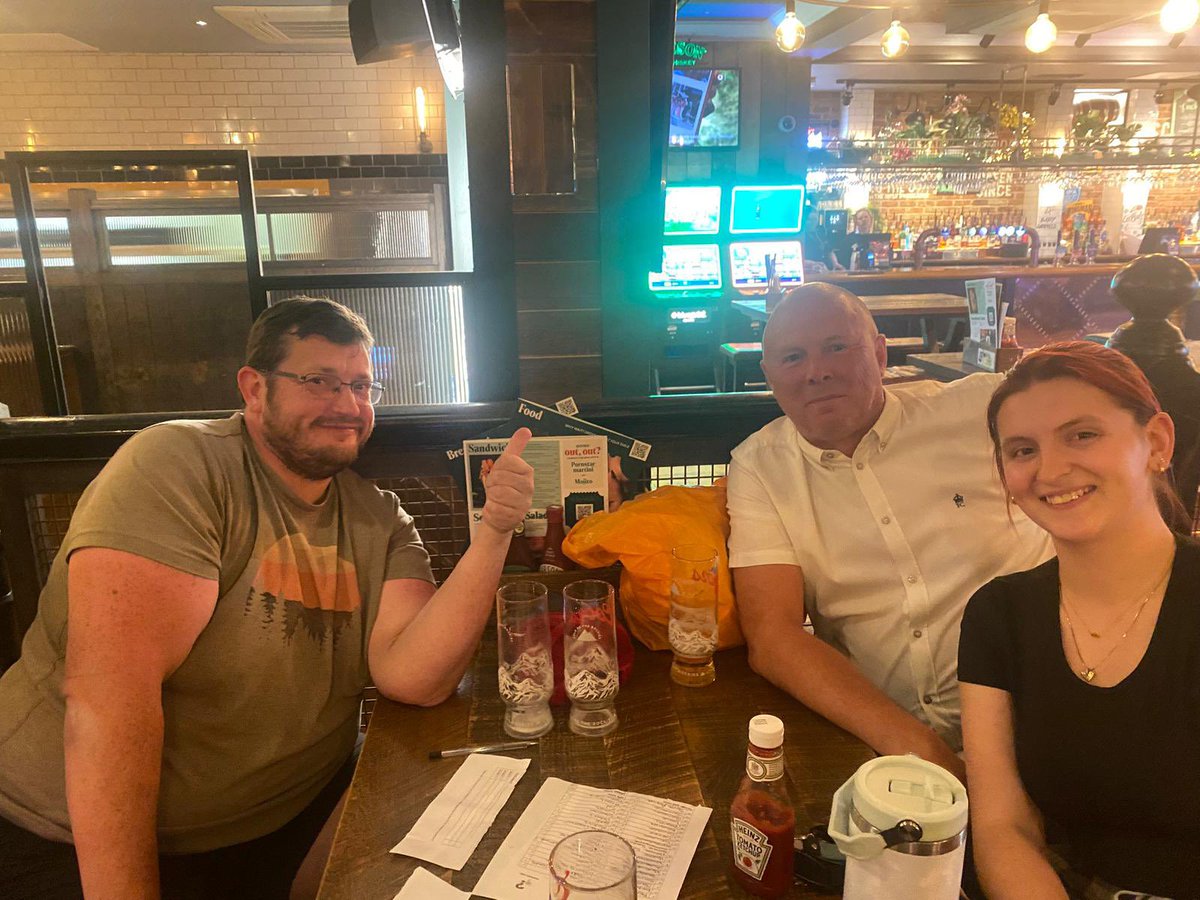 CharlieLee42130's tweet photo. Well done for last nights victory No Names for their amazing score of 49!!! 
Hope to see you again, quiz tonight at @BrewDogShampton 7:30pm!!! Cash Jackpots to be won and bar vouchers!!!!
@CompleatQuiz https://t.co/LA7w19QNYM