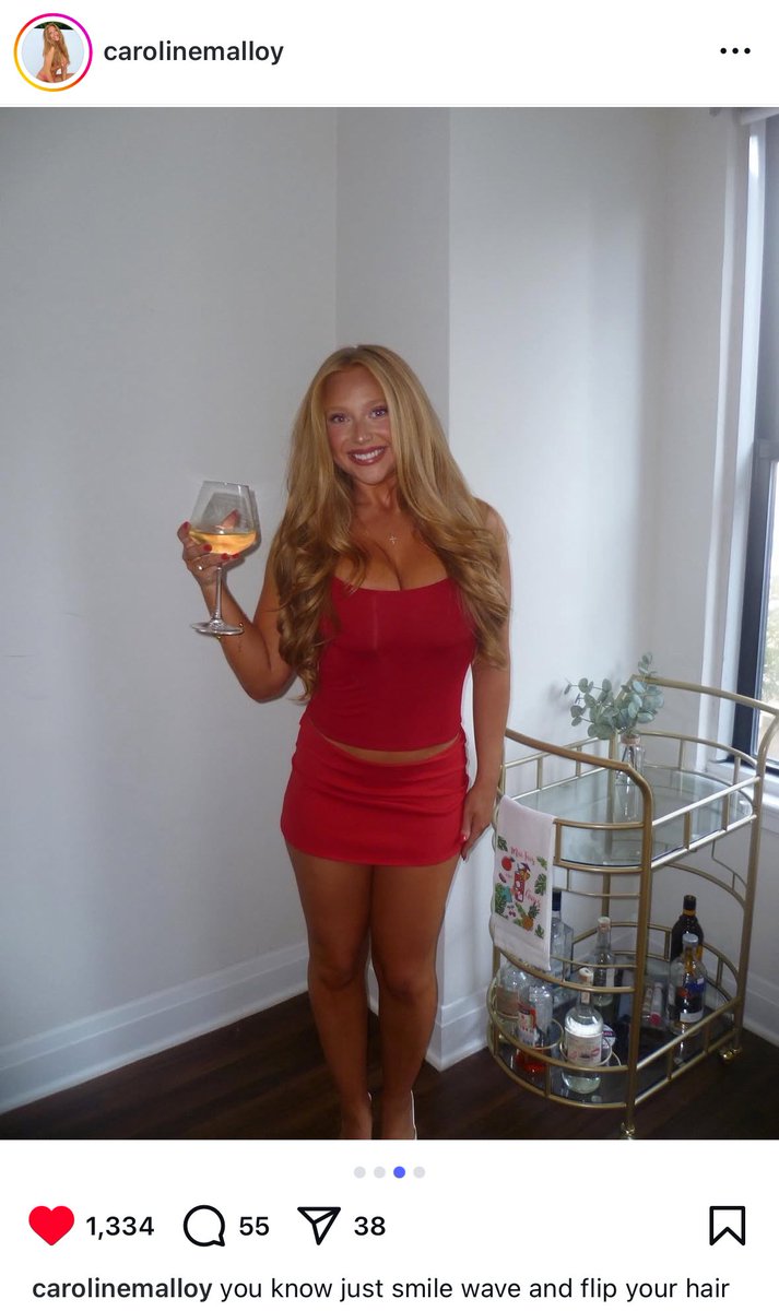 valleydoIl's tweet image. Love this American diva sm I need my hair to be this long by the end of summer omg!