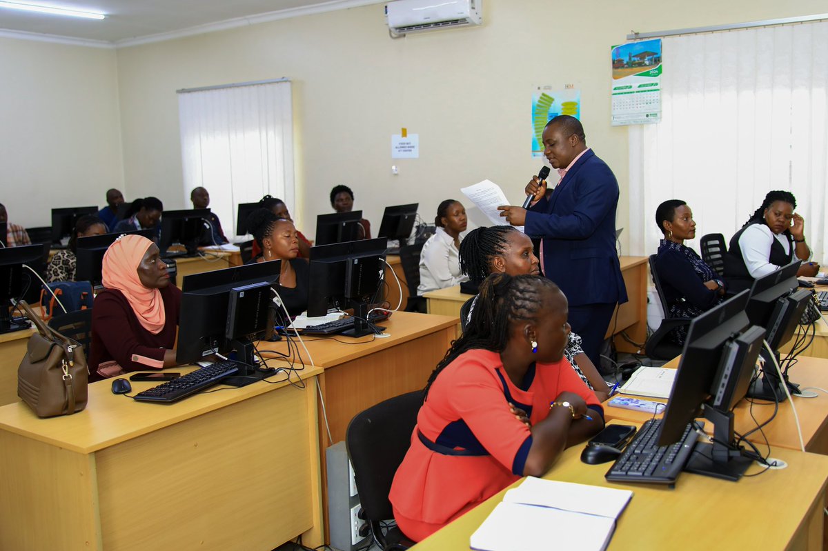 mopsuganda's tweet photo. The final group comprising of Human Resource Officers and Principal Human Resource Officers across Ministries, Departments, Agencies, and Local Governments, have started a training in HCM Modules at the Ministry of Public Service Data Centre from 23rd June to 4th July 2025. https://t.co/82hiQupTe2