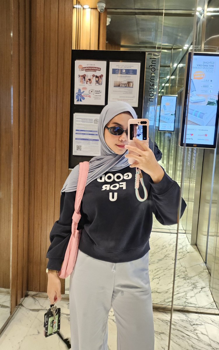 Things that you can only see on twitter, my mirror selfie 💅