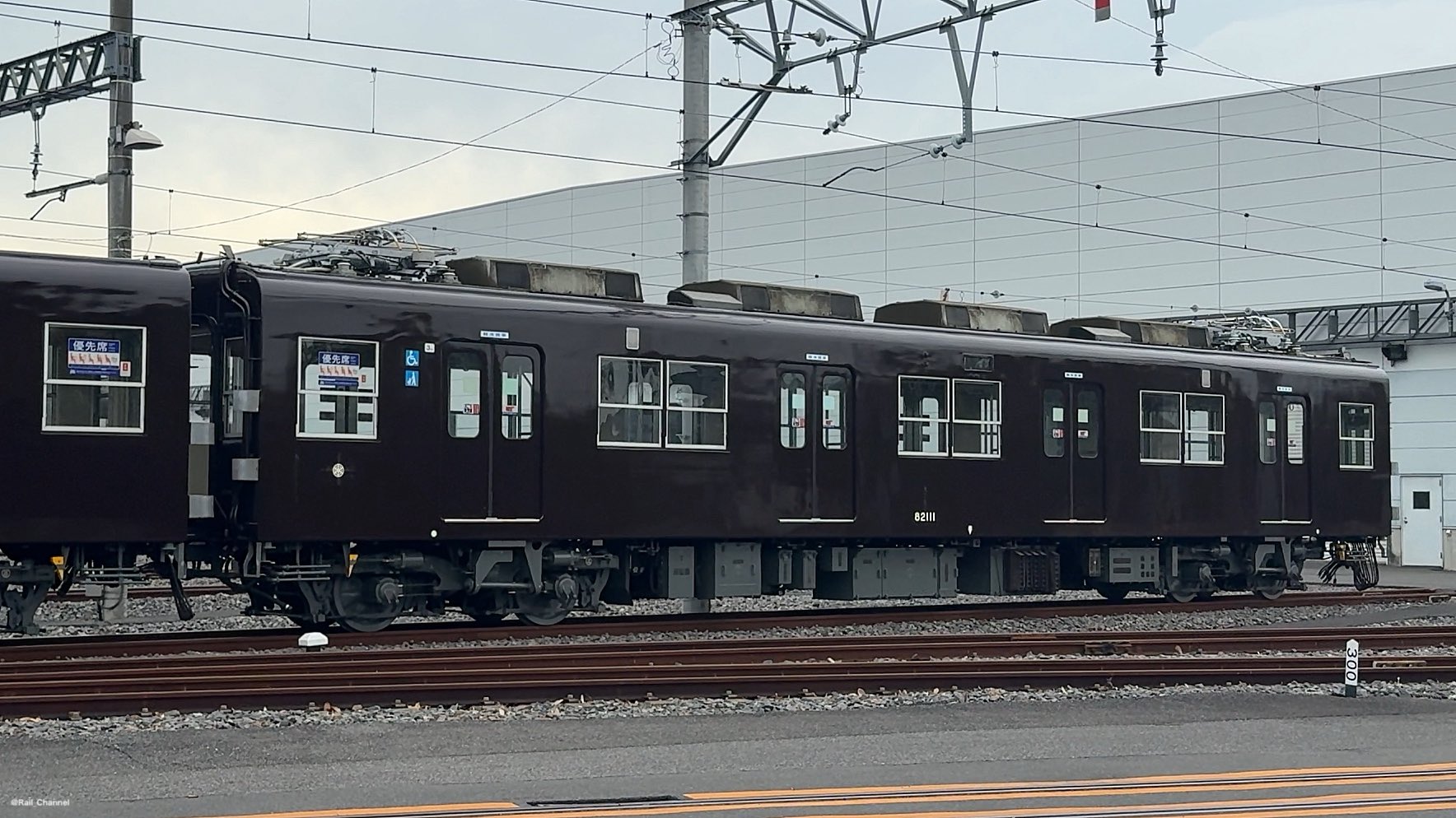 謙信号 中峰 通過　 小峰無線電機 みちびき7機体制に向けて L6含むアンテナと受信