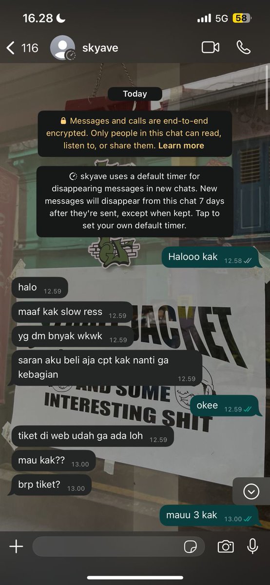 byiroha's tweet photo. guys tolong hati-hati kalo ketemu yang nawarin tiket SKYAVE ATAS NAMA NURUL yang nawarin di komen tiktok, temen aku soalnya ketipu. Kalau ketemu atau ada yang kenal hati-hati ya guys dan tolong dm aku biar uang temen aku juga bisa balik. 🙏🏻🩷 (rekening dll di reply yaa) https://t.co/sMkhpcNEQZ