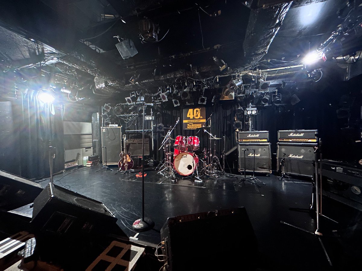 7/19(土)戦士の銃の夜第二十三話
Open/start  16:45/17:15
¥前2400/当2900/共+1d600

17:15-catch and row（福井）
17:55-DENY ONESELF
18:35-EX REVERSION
19:15-SAVES
19:55-CosmoDragoon no8 
20:35-MarronBridgeRunners

久々の土曜開催の戦士の銃の夜はSAVES&amp;