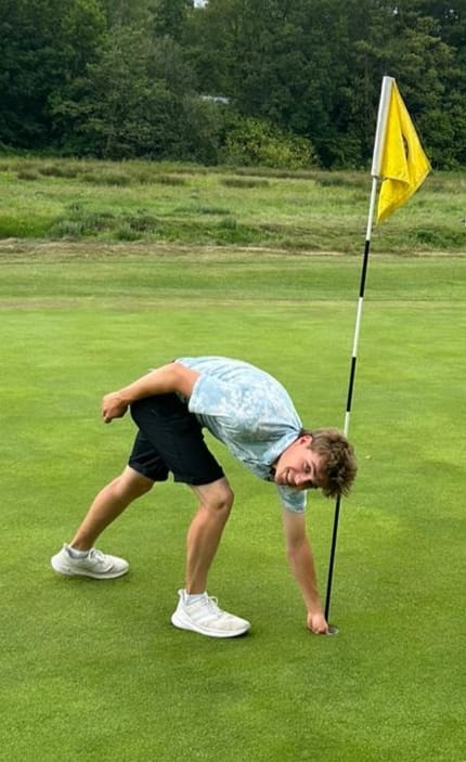 IlkleyGolfClub's tweet photo. There was a 17m-to-one event on Sat when 3 players scored a #holeinone while playing in the same comp.
Jack Winterbottom, aged 16, handicap 5.4, on the 3rd, while Thomas Ridgway, aged 19, handicap 0.4, and Ross McMillan, aged 28 handicap 11.9, had theirs on the 5th hole. https://t.co/sSwYnoUSiD