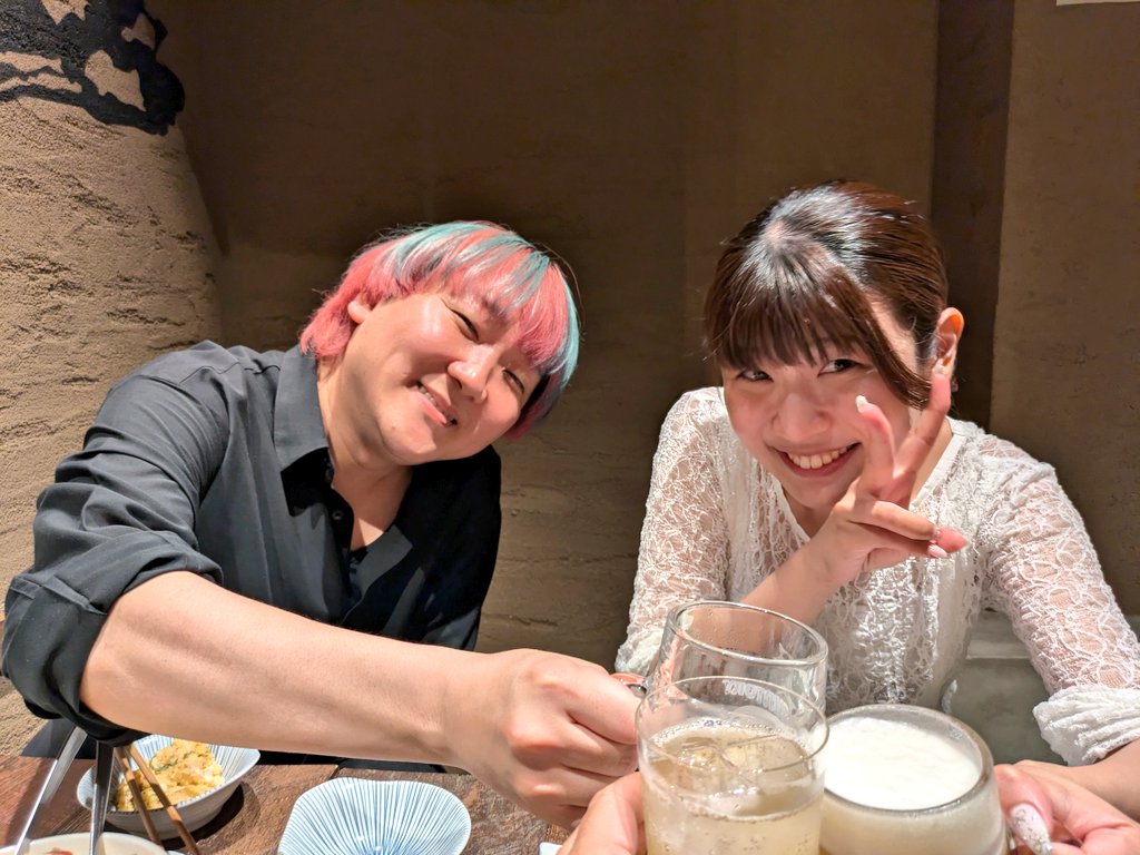 本日は30分青田買い劇場でした。
お越しくださった皆様、ありがとうございました！
終わって中野うさぎと飲みに行きました。
色んな話を聞きましたが、一言で言うと、若いっていいな！！