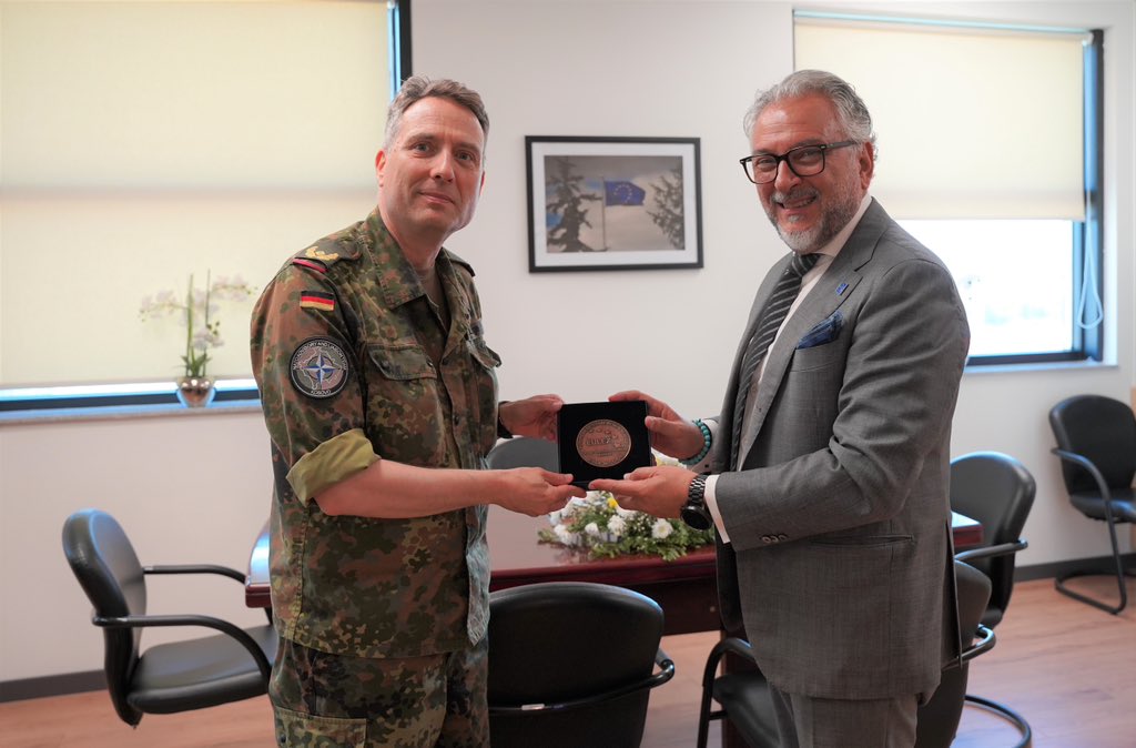 Excellent conversation with the new Director of NATO Advisory Liaison Team, BG Dr. Sven Lange. It was a pleasure welcoming him to #EULEX HQ briefing him on the Mission's work to contribute to the rule of law in Kosovo. 
I look forward to continuing our positive cooperation.