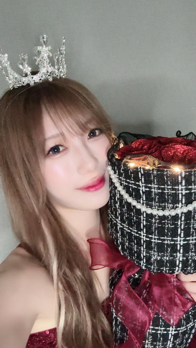 Saki Kashima:

"Like seriously, who even announces they're leaving or retiring with something like:
‘Everyone ❤️ I have an announcement, so look forward to it ❤️’? LOLOLOL"

#STARDOM #鹿島沙希