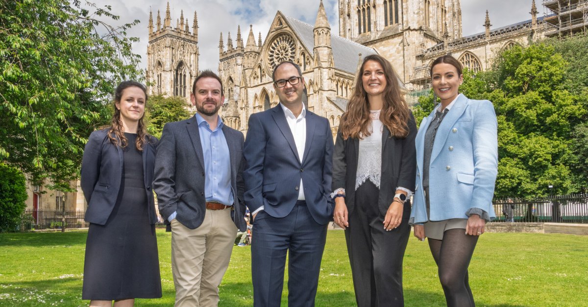 The Harrowells Private Client team, which looks after Wills, Trusts and Probate law, is expanding:

harrowells.co.uk/site/blog/inhe…