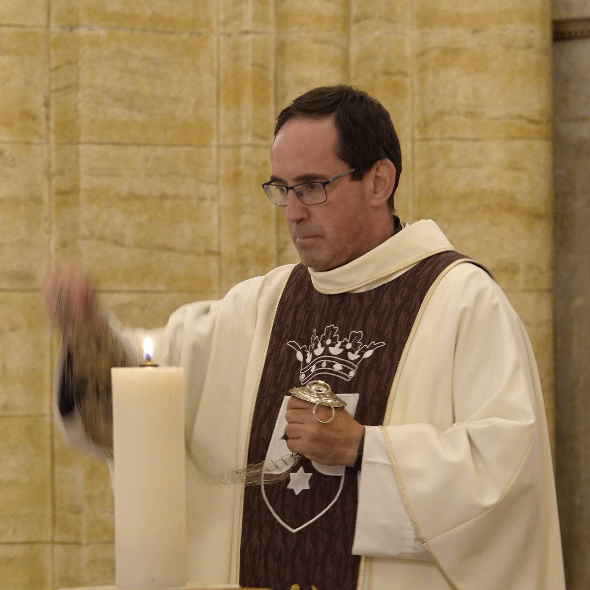 Hoy, el Santo Padre León XIV ha nombrado a nuestro Padre General, Miguel Márquez Calle, OCD, miembro del Dicasterio para los Institutos de Vida Consagrada y las Sociedades de Vida Apostólica.
Le encomendamos a vuestras oraciones.