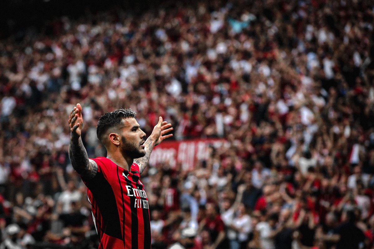 herokillyourego's tweet photo. Non ci hanno neanche permesso di salutarti.
Grazie per tutto,
Sempre uno di Noi,
Sempre forza Milan,
Sempre forza Theo.
❤️🖤
@TheoHernandez https://t.co/yi7FxRRkoz