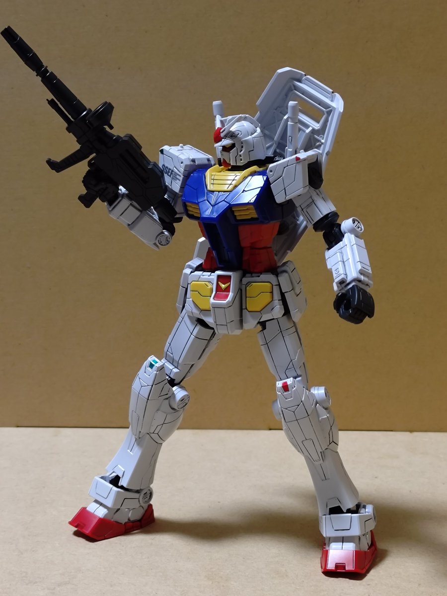 project_arnny's tweet photo. 1/144万博ガンダム
いくつかポージング
#ガンプラ https://t.co/8yXjQWBlMt
