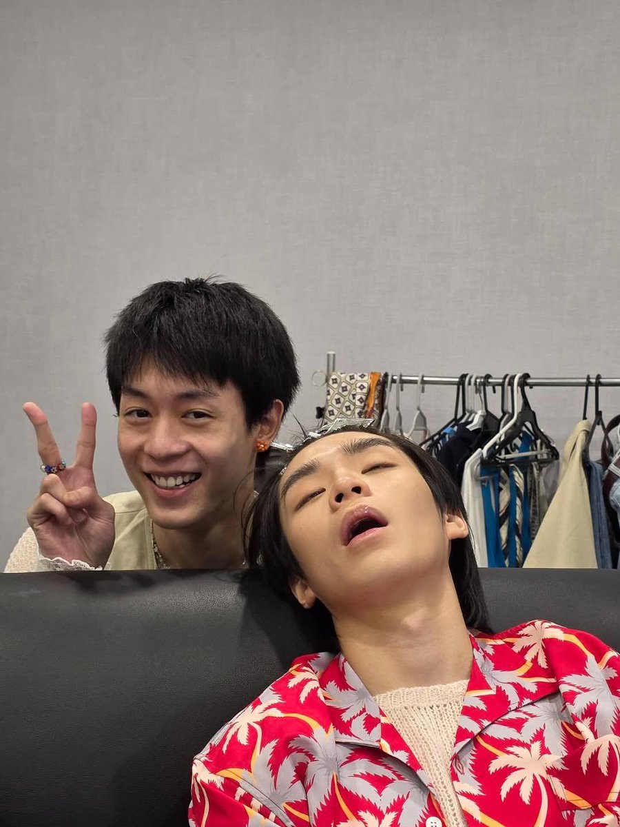 นิวในมุมมองพี่ไป๊ป 😭 ทุกคนคิดว่าพี่ไป๊ปเอ็นดูนิวแค่ไหนอะ ดูแต่ละรูปที่ฮีลง 🫠🩷

#ไป๊ปนิว #Pidenew