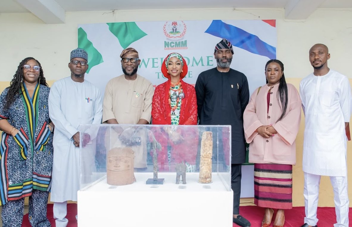 SerahDonald's tweet photo. Witnessing the return of 119 Benin Bronzes to the National Museum in Lagos was deeply moving and powerful. 

Looted in 1897, they’re finally home, a long-overdue restoration of dignity, identity, and heritage. 

A proud day for Nigeria. 🇳🇬 https://t.co/0eQ2QifYBd