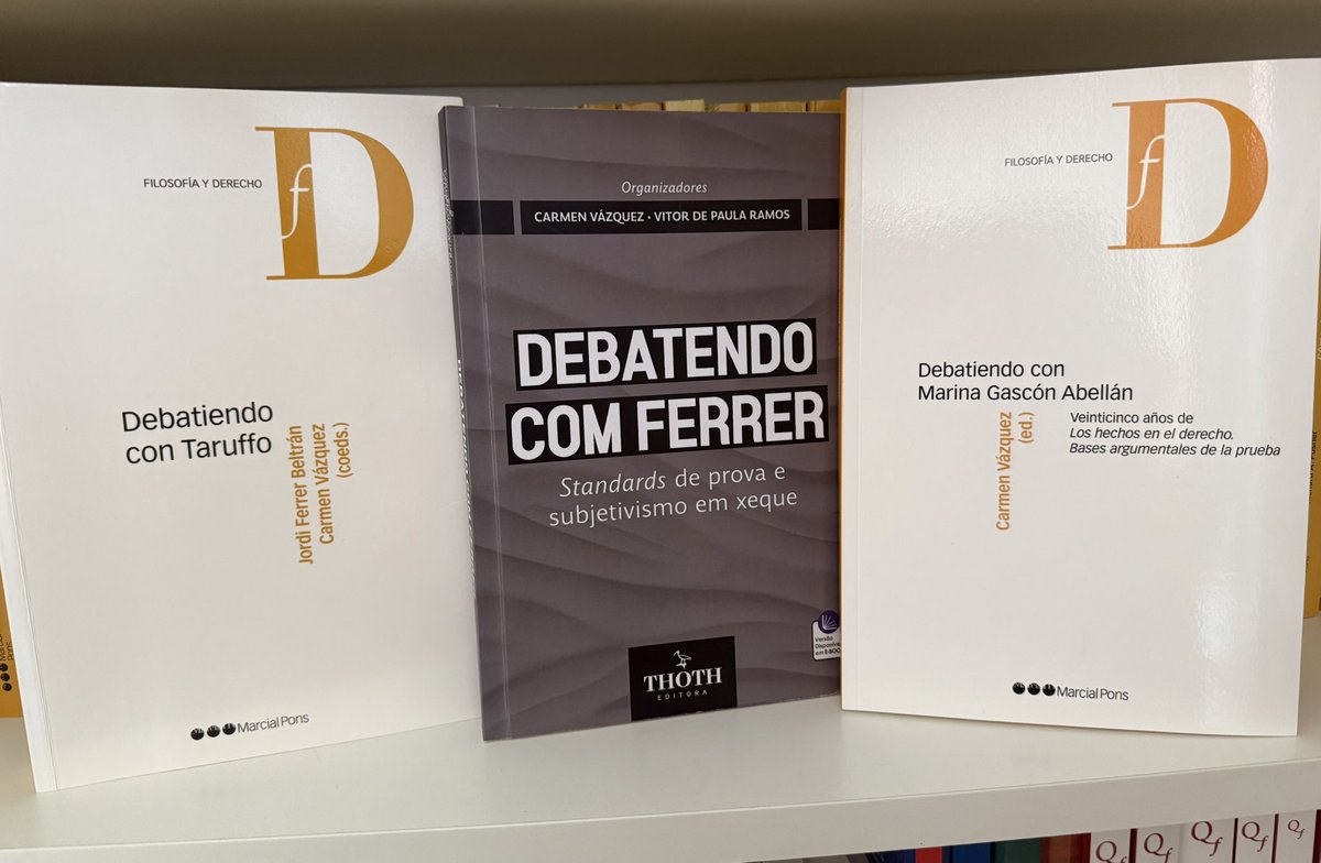 Los “Debatiendo con”: 

¿Ya tienes los tres? 

🧐👀