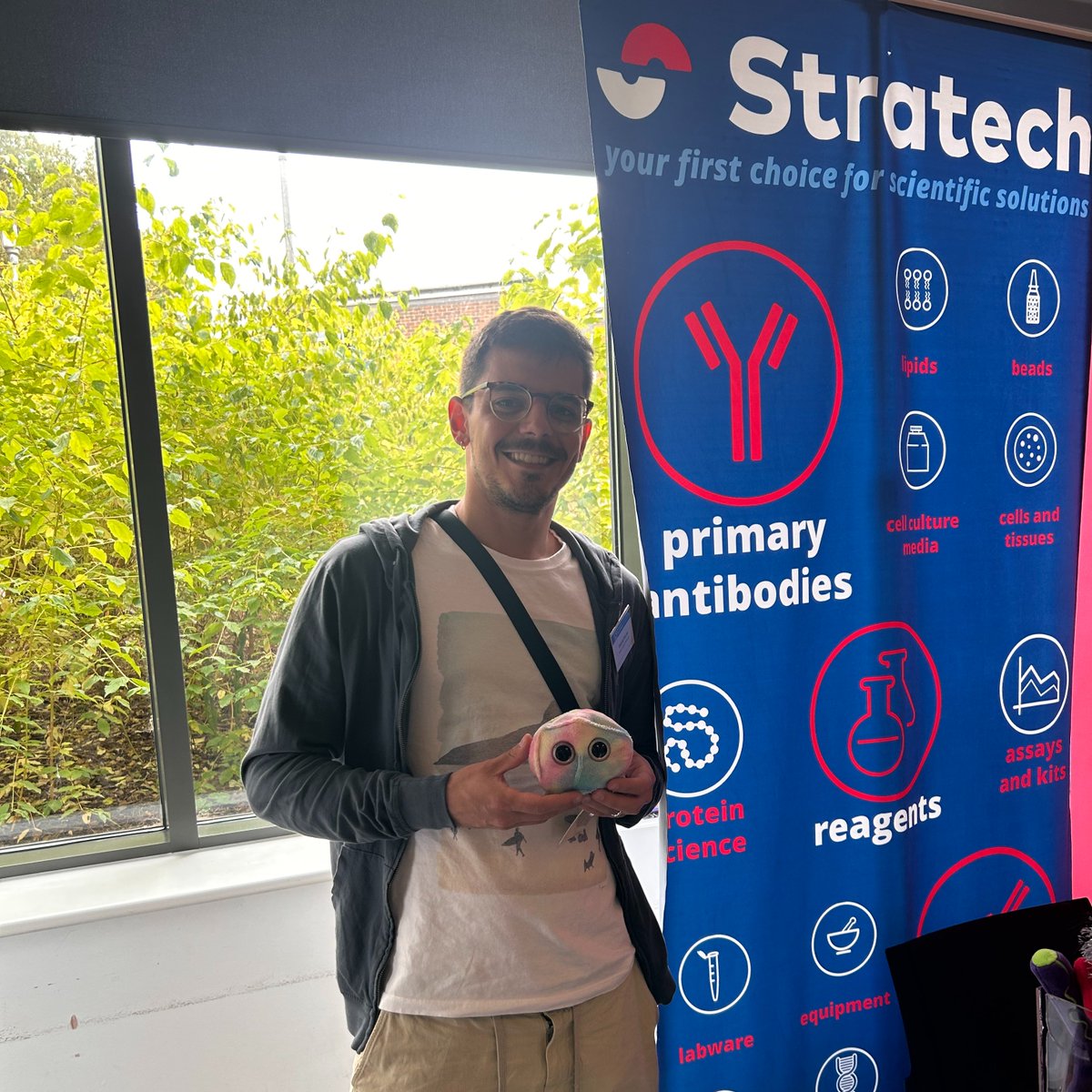 Stratech Scientific (@stratech_uk) on Twitter photo Our first <a href="/GIANTmicrobes/">GIANTmicrobes, Inc.</a> winner at #ICRAnnualConference25 ! <a href="/ICR_London/">The ICR</a> Congratulations 🥳
Come and enter we still have prizes to be won and the grand #LEGOSTEMKit to give away 😁🙌🤞
<a href="/ChandniStratech/">Chandni_Stratech</a> #ICR #Cancerresearch #antibody #lablife #ICRChelsea Our first <a href="/GIANTmicrobes/">GIANTmicrobes, Inc.</a> winner at #ICRAnnualConference25 ! <a href="/ICR_London/">The ICR</a> Congratulations 🥳
Come and enter we still have prizes to be won and the grand #LEGOSTEMKit to give away 😁🙌🤞
<a href="/ChandniStratech/">Chandni_Stratech</a> #ICR #Cancerresearch #antibody #lablife #ICRChelsea