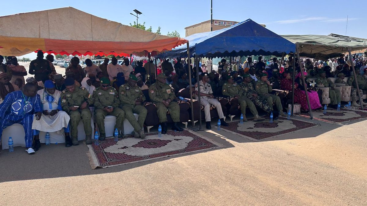 #Zinder, Lancement de la caravane nationale de sensibilisation sur la Gouvernance et la cohesion Sociale, sous le haut patronage du Ministre d'Etat Ministre de l'Intérieur,  le Général de Division Mohamed Toumba. <a href="/PnudNiger/">PNUD Niger</a> partenaire de l'événement.