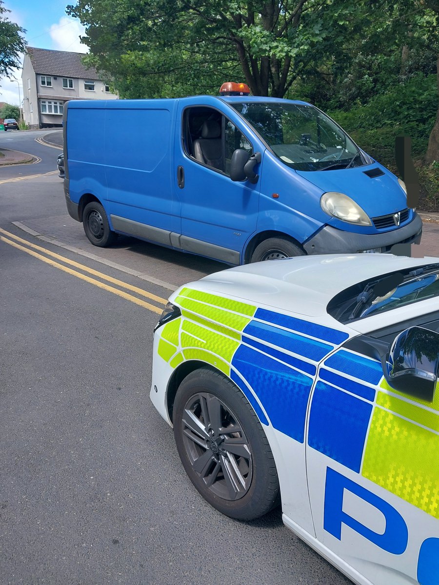 BrierleyHillWMP's tweet image. On patrol we have stopped this van, the driver was not insured and was driving otherwise than in accordance with his provisional licence. This is not the first time we have stopped him, the van has been #seized and he has been reported to court. #DYcrimeteam