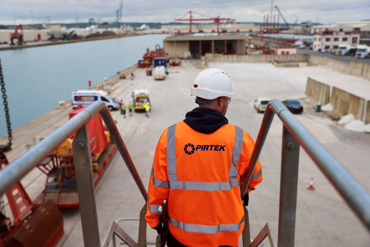 No job is too big or too small, contact us today if you require hydraulic support!