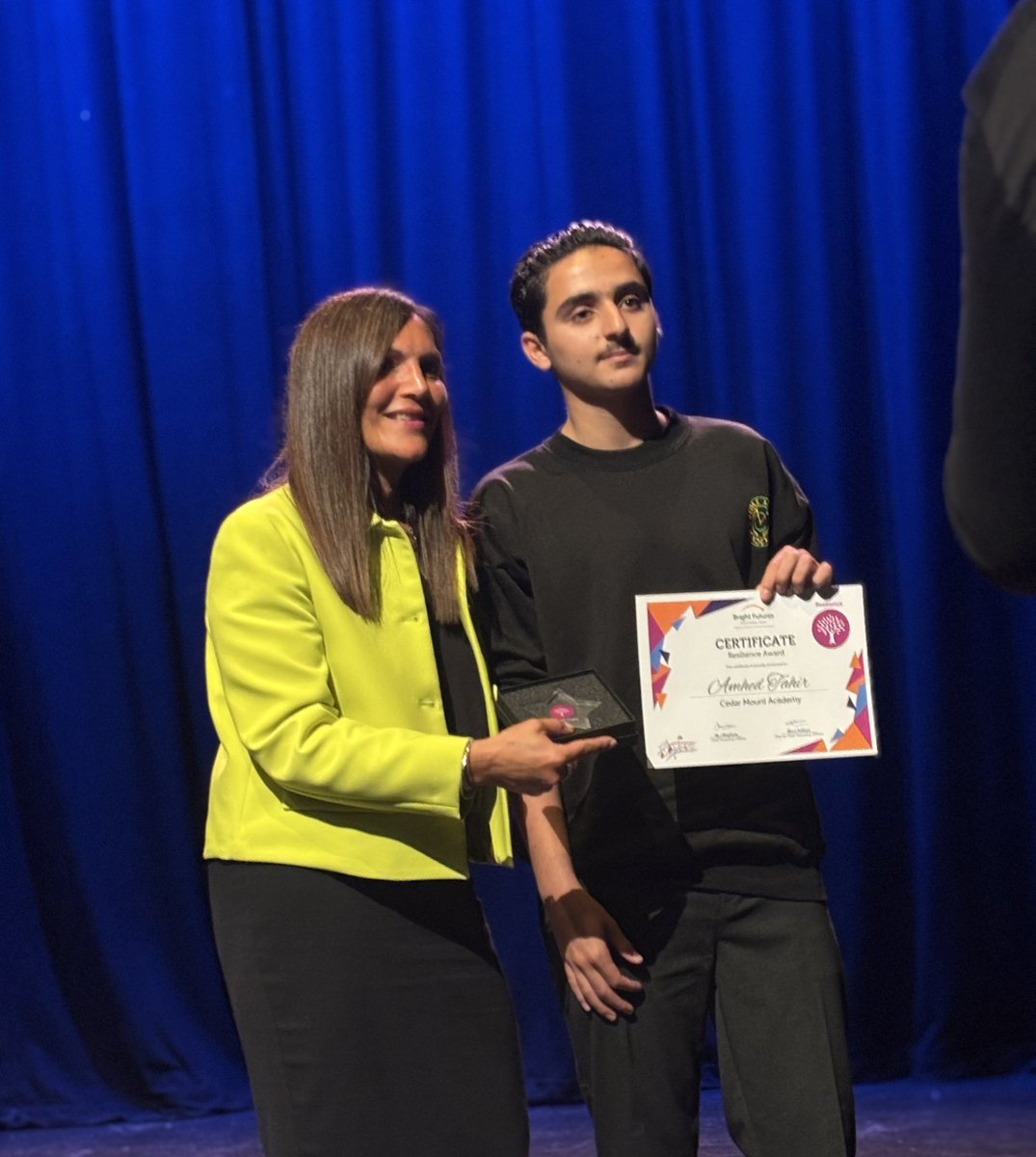 Bright Futures Educational Trust (@brightfutureset) on Twitter photo Our second award is to Ahmed from Cedar Mount Academy! πͺπ
<a href="/CedarMount_BF/">Cedar Mount Academy</a>
Heβs shown incredible resilience β a key Bright Futures valueβοΈ
#WeAreBrightFutures π Our second award is to Ahmed from Cedar Mount Academy! πͺπ
<a href="/CedarMount_BF/">Cedar Mount Academy</a>
Heβs shown incredible resilience β a key Bright Futures valueβοΈ
#WeAreBrightFutures π