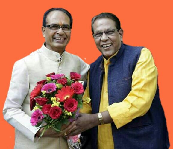 Office of Shivraj (@officeofssc) on Twitter photo рднрд╛рдЬрдкрд╛ рдХреЗ рд╡рд░рд┐рд╖реНрда рдиреЗрддрд╛, рдордзреНрдпрдкреНрд░рджреЗрд╢ рд╕рд░рдХрд╛рд░ рдореЗрдВ рдкреВрд░реНрд╡ рдордВрддреНрд░реА, рд╣рдорд╛рд░реЗ рд╕рд╛рдереА рд╢реНрд░реА <a href="/Umashankar_BJP/">Umashankar Gupta (Modi Ka Parivaar)</a> рдЬреА рдХреЛ рдЬрдиреНрдорджрд┐рди рдХреА рдЖрддреНрдореАрдп рдмрдзрд╛рдИ!
рдИрд╢реНрд╡рд░ рдЖрдкрдХреЛ рдЙрддреНрддрдо рд╕реНрд╡рд╛рд╕реНрдереНрдп, рд╕реБрджреАрд░реНрдШ рдФрд░ рдордВрдЧрд▓рдордп рдЬреАрд╡рди рдкреНрд░рджрд╛рди рдХрд░реЗрдВ, рд╢реБрднрдХрд╛рдордирд╛рдПрдВ!
- рдорд╛рдирдиреАрдп рдХреЗрдВрджреНрд░реАрдп рдордВрддреНрд░реА рд╢реНрд░реА <a href="/ChouhanShivraj/">Shivraj Singh Chouhan</a> рдЬреА рднрд╛рдЬрдкрд╛ рдХреЗ рд╡рд░рд┐рд╖реНрда рдиреЗрддрд╛, рдордзреНрдпрдкреНрд░рджреЗрд╢ рд╕рд░рдХрд╛рд░ рдореЗрдВ рдкреВрд░реНрд╡ рдордВрддреНрд░реА, рд╣рдорд╛рд░реЗ рд╕рд╛рдереА рд╢реНрд░реА <a href="/Umashankar_BJP/">Umashankar Gupta (Modi Ka Parivaar)</a> рдЬреА рдХреЛ рдЬрдиреНрдорджрд┐рди рдХреА рдЖрддреНрдореАрдп рдмрдзрд╛рдИ!
рдИрд╢реНрд╡рд░ рдЖрдкрдХреЛ рдЙрддреНрддрдо рд╕реНрд╡рд╛рд╕реНрдереНрдп, рд╕реБрджреАрд░реНрдШ рдФрд░ рдордВрдЧрд▓рдордп рдЬреАрд╡рди рдкреНрд░рджрд╛рди рдХрд░реЗрдВ, рд╢реБрднрдХрд╛рдордирд╛рдПрдВ!
- рдорд╛рдирдиреАрдп рдХреЗрдВрджреНрд░реАрдп рдордВрддреНрд░реА рд╢реНрд░реА <a href="/ChouhanShivraj/">Shivraj Singh Chouhan</a> рдЬреА