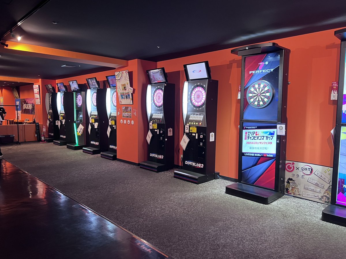 本日も20:30より！！

#Link松戸店 でお待ちしております！

リーグ戦も行ってますので気になる方は是非！