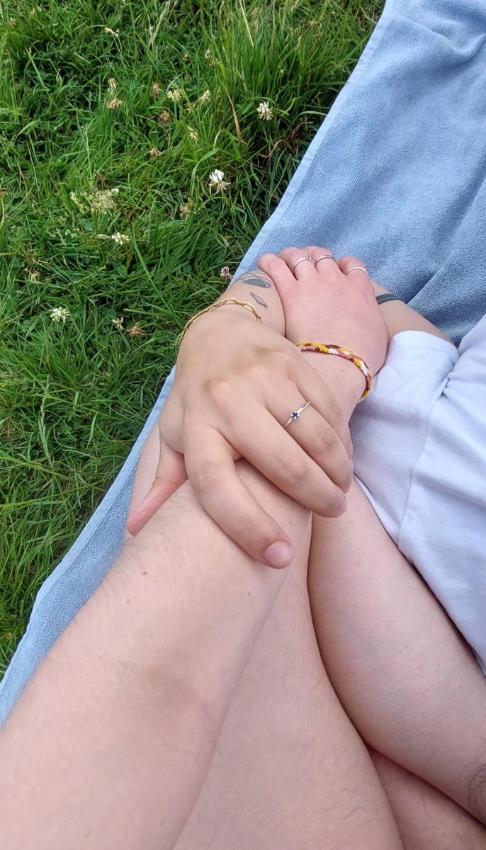 Did Simon Barry ever thought a mexican and a belgian, that met because of a show he created, would move in together to finally break the distance? 👀 
Because we sure did 🫶🏻