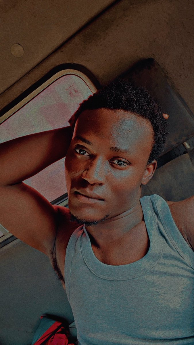 BodeD13883's tweet image. Man available  24 hours 💯DM