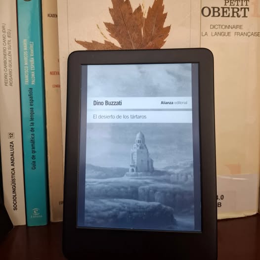 Elena Marqués Núñez tweet media