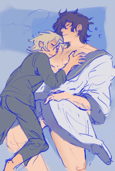 aventio size difference. if anyone cares